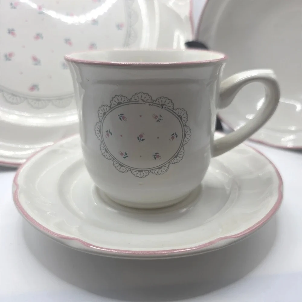 Victoriana by CHD 1988 setting for 3 Dinner Plate, Bowl, Cup, Saucer 90s Cottage